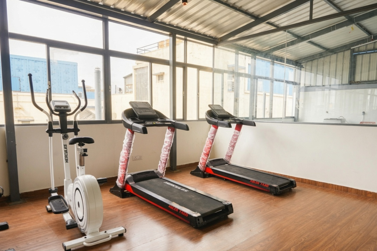 Treadmill gym at PG near Christ University Kengeri