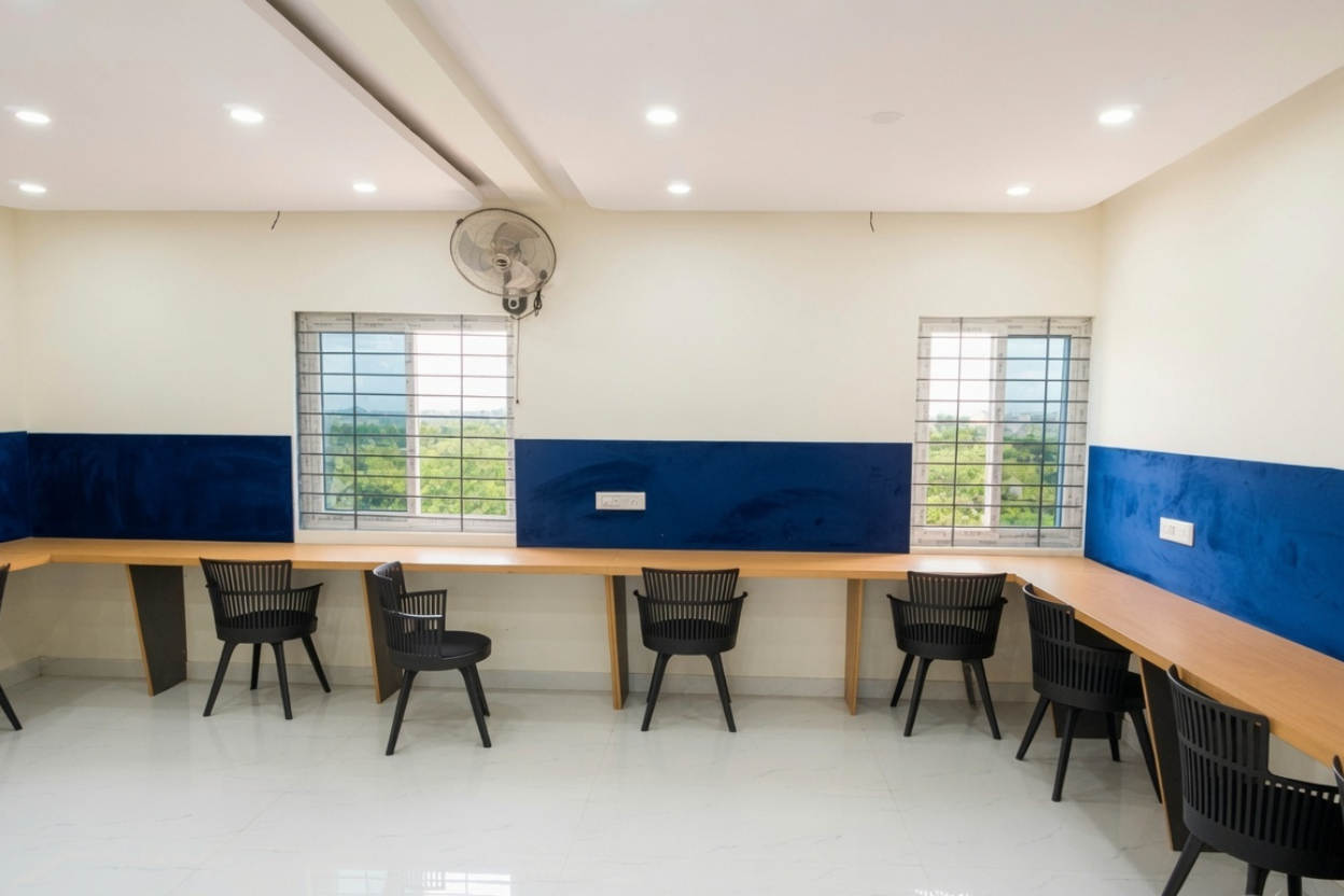 Common dining area PG near Christ Kengeri